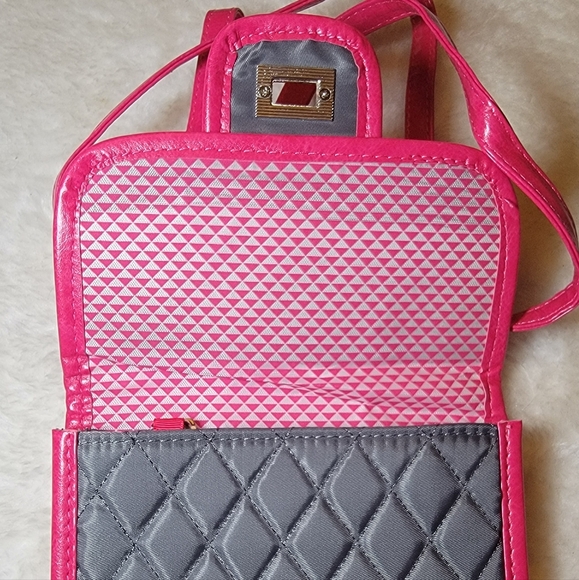 Tupperware crossbody purse - Picture 4 of 6